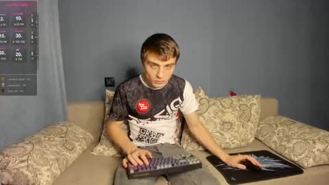 Snapshot of anna_jason chatting on 02.13.25 Fansly Jason sweet ass online show from 02.13.25