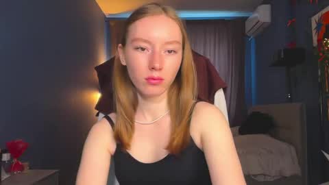 Snapshot of anna_kare chatting on 04.19.26 Anna online show from 04.19.26