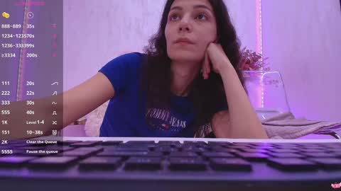 Anna online show from 04.05.26