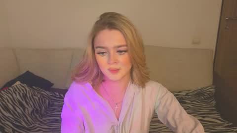 Anna online show from 02.25.26