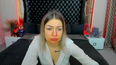 anna_snow9 online show from 03.22.26
