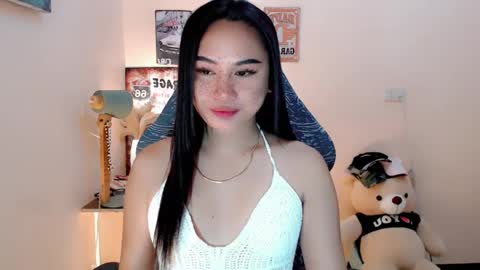 Snapshot of anna_thompsonxx chatting on 01.05.25 SWEET ANNA online show from 01.05.25