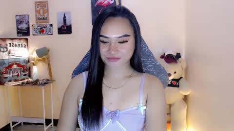 Snapshot of anna_thompsonxx chatting on 02.06.25 SWEET ANNA online show from 02.06.25