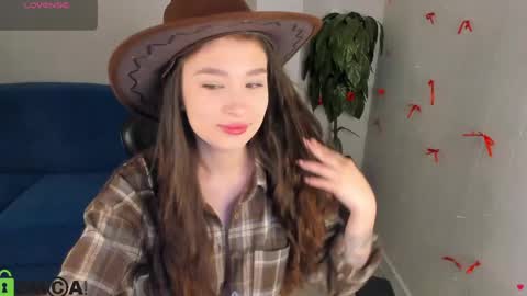 Snapshot of anna_way chatting on 04.27.26 Anna GMT 2 Mon-Wed Sat 0300am-0900am Thu 1100AM-300PM online show from 04.27.26