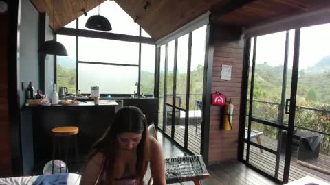  Anna Weells  online show from 03.29.26