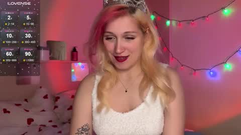 Annabel online show from 12.20.25