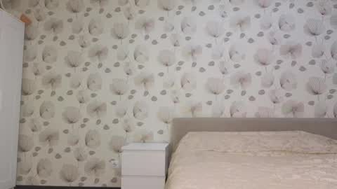 Snapshot of annabel_themoon chatting on 10.16.25 annabel_themoon online show from 10.16.25