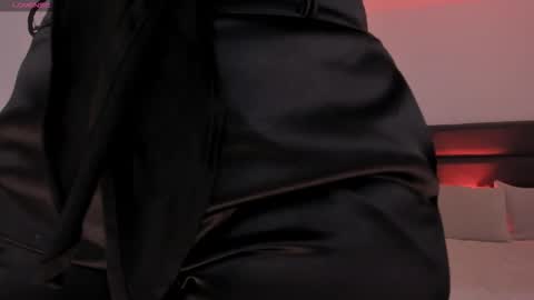 Anna Brooks  online show from 12.21.25