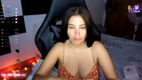 Snapshot of annadolll chatting on 07.12.26 OF twitter annadangerx pornhub online show from 07.12.26