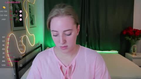 annagrees1 online show from 12.03.25