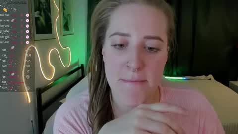 annagrees1 online show from 12.20.25