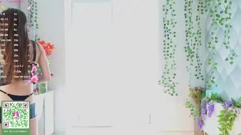 Snapshot of annamarie_foryou chatting on 06.27.26 Holly Molly Im Polly online show from 06.27.26