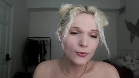 AnnaMarrie online show from 04.09.26