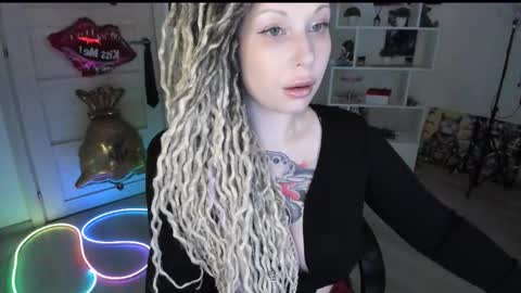Snapshot of annanebula chatting on 05.31.26 Anna online show from 05.31.26