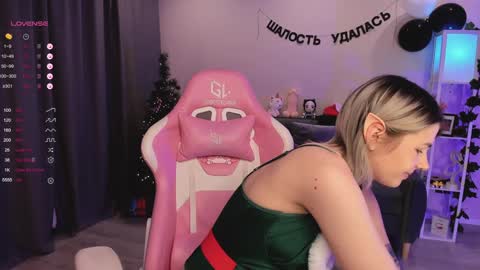 Anna online show from 12.31.24