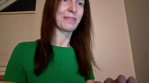 Snapshot of annawetpassion chatting on 04.26.26 Anna online show from 04.26.26