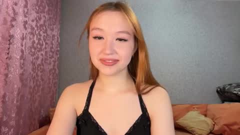 anne_blossomm online show from 02.03.26
