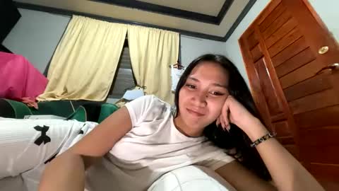 anne_chanelx online show from 04.06.26