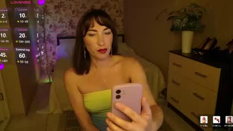 Snapshot of anne_karma chatting on 07.18.26 anne_karma online show from 07.18.26