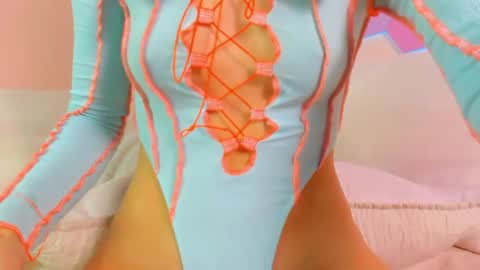 Snapshot of anne_millerr chatting on 06.02.26 anne_millerr online show from 06.02.26