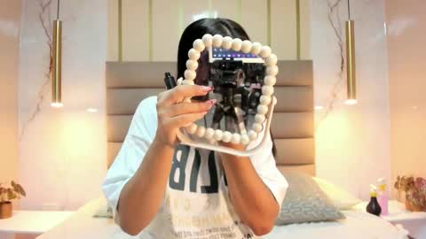 Anne online show from 10.07.25