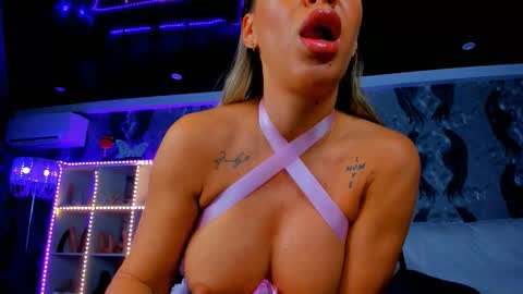 Snapshot of anneswhite chatting on 02.24.26 Ana online show from 02.24.26