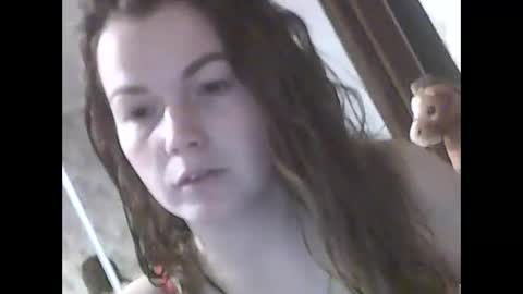 Snapshot of annetteleah chatting on 11.10.25 AnnetteLeah online show from 11.10.25