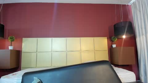 Snapshot of annhouston_ chatting on 10.07.25 Ann online show from 10.07.25