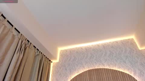 Annhya  online show from 11.28.25