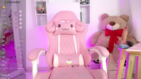 Anni online show from 12.12.24