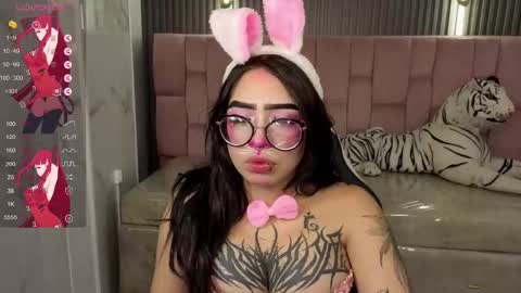 Anni acker b online show from 10.31.25