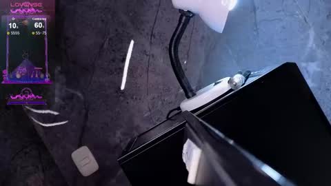 Anni acker b online show from 03.03.26