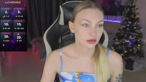 Annie online show from 02.10.25