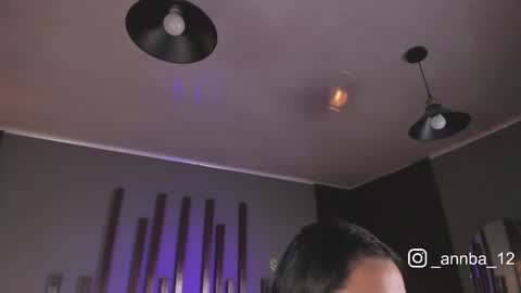 annie_barozzi online show from 09.14.25