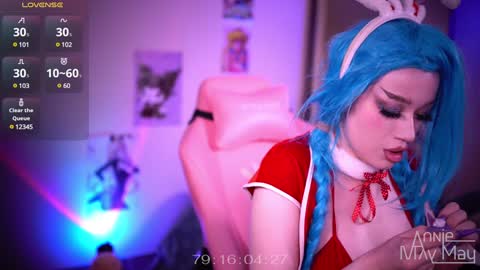 Snapshot of annie_may_may chatting on 12.22.24 Annie May   online show from 12.22.24