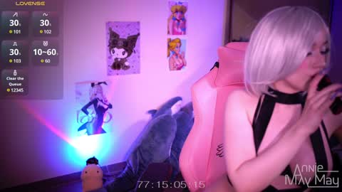 Snapshot of annie_may_may chatting on 12.24.24 Annie May   online show from 12.24.24