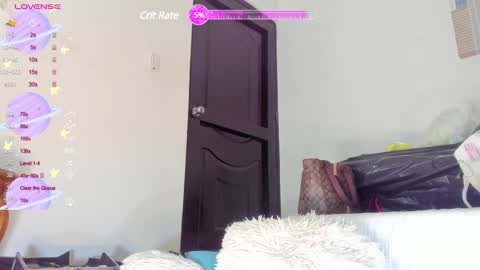 Snapshot of annie_santosx chatting on 12.24.24 annie_santosx online show from 12.24.24