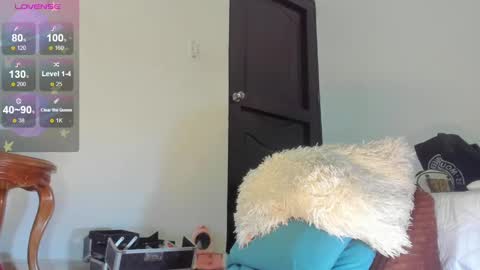 Snapshot of annie_santosx chatting on 02.06.25 annie_santosx online show from 02.06.25