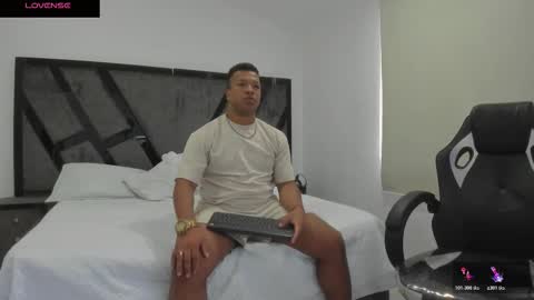 Annie and Stefan online show from 10.25.25