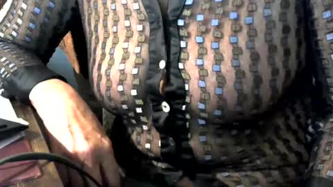 anniematriss online show from 10.05.25