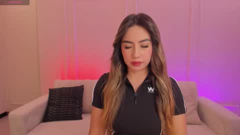 Annie Monroe online show from 02.08.26