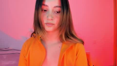 Annie online show from 11.28.25