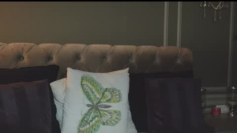 AnnieStyles online show from 02.25.25