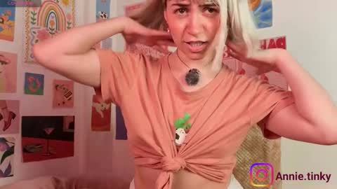 annietinky online show from 03.17.26