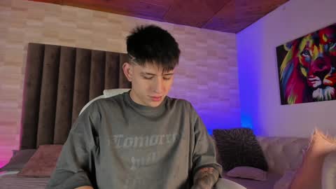 Snapshot of anniie_and_alex chatting on 01.15.25 Annie Alex online show from 01.15.25