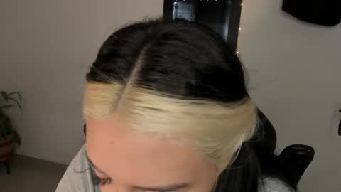 Annika online show from 01.07.26