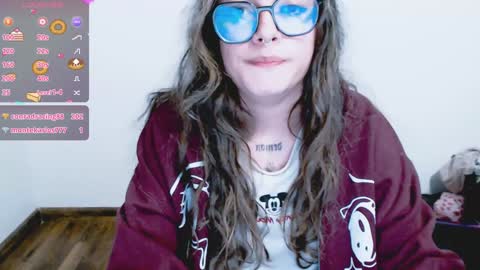 Snapshot of annittaprincess chatting on 12.13.24 Gaby 3 online show from 12.13.24