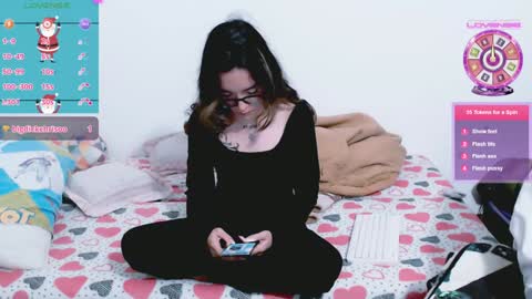 Snapshot of annittaprincess chatting on 12.20.24 Gaby 3 online show from 12.20.24