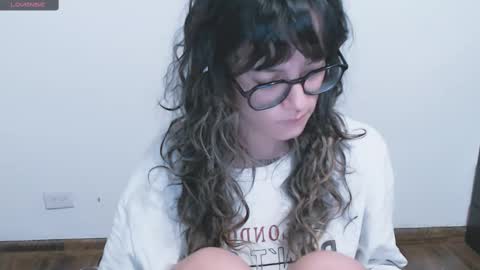 Snapshot of annittaprincess chatting on 02.11.25 Gaby 3 online show from 02.11.25
