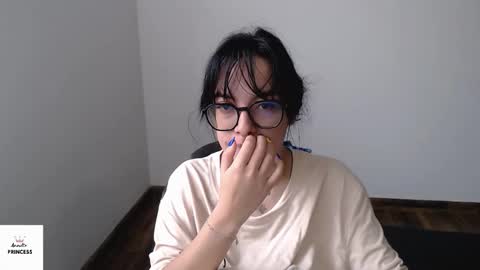 Snapshot of annittaprincess chatting on 09.20.25 Gaby 3 online show from 09.20.25